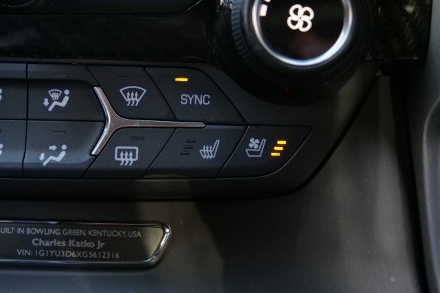 Used 2016 Chevrolet Corvette Z06 w/ 3LZ Preferred Equipment Group image 17