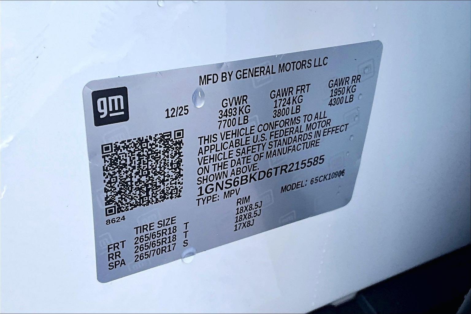 New 2026 Chevrolet Suburban LS image 13