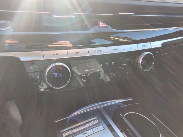 Used 2023 Genesis G80 2.5T image 15