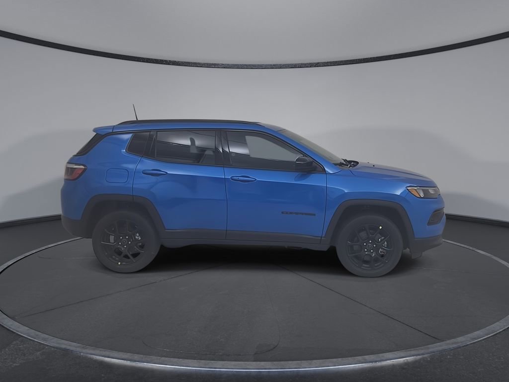 New 2026 Jeep Compass Latitude image 6