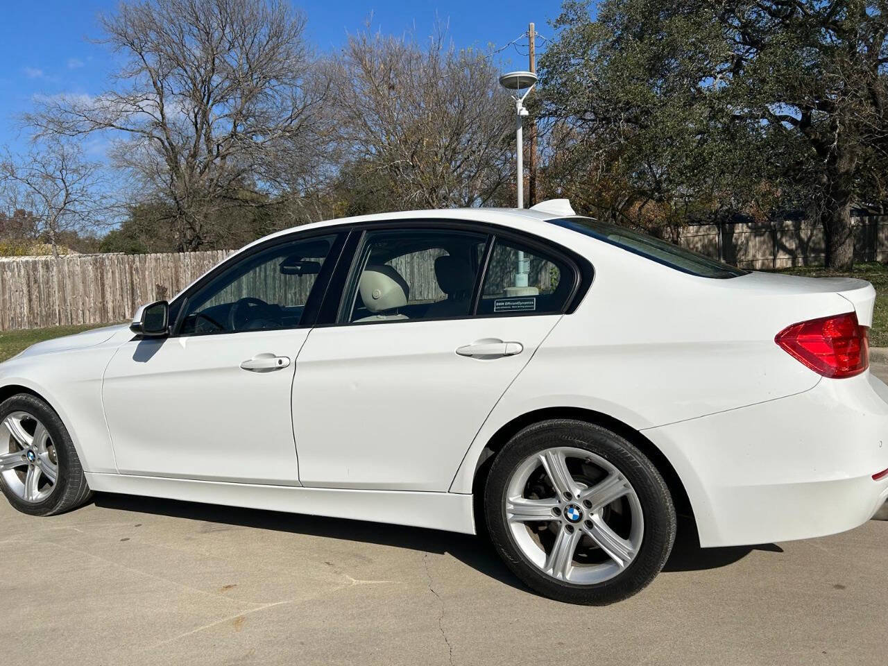 Used 2015 BMW 320i Sedan image 15