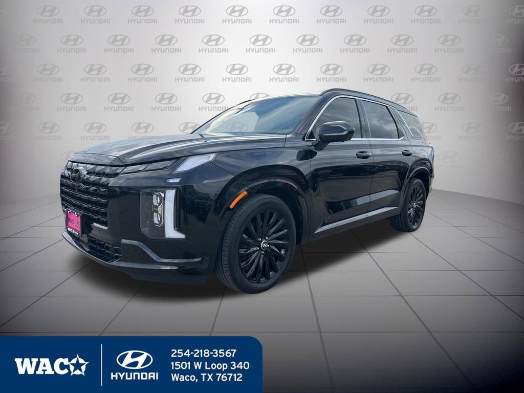 Used 2024 Hyundai Palisade Calligraphy image 3