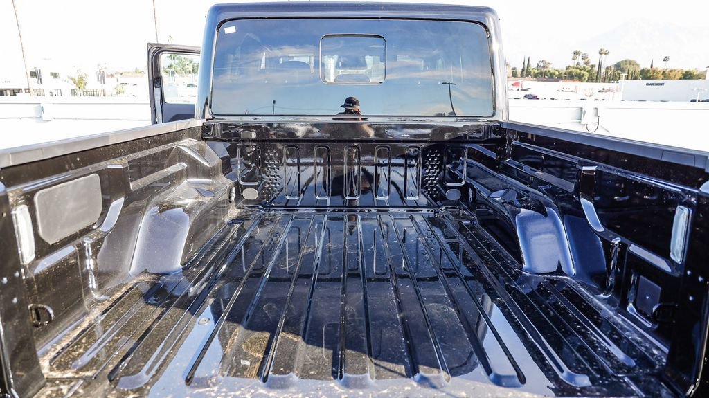 New 2026 Jeep Gladiator Rubicon AWD/4WD image 31