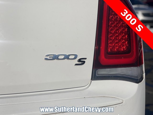 Used 2019 Chrysler 300 S w/ S Model Appearance Package image 11