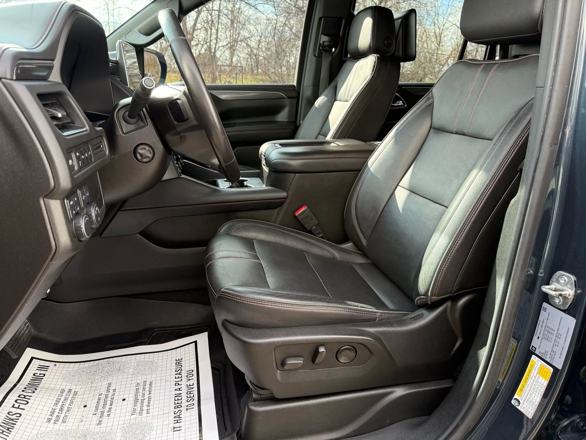 Used 2021 Chevrolet Suburban RST w/ Luxury Package image 20