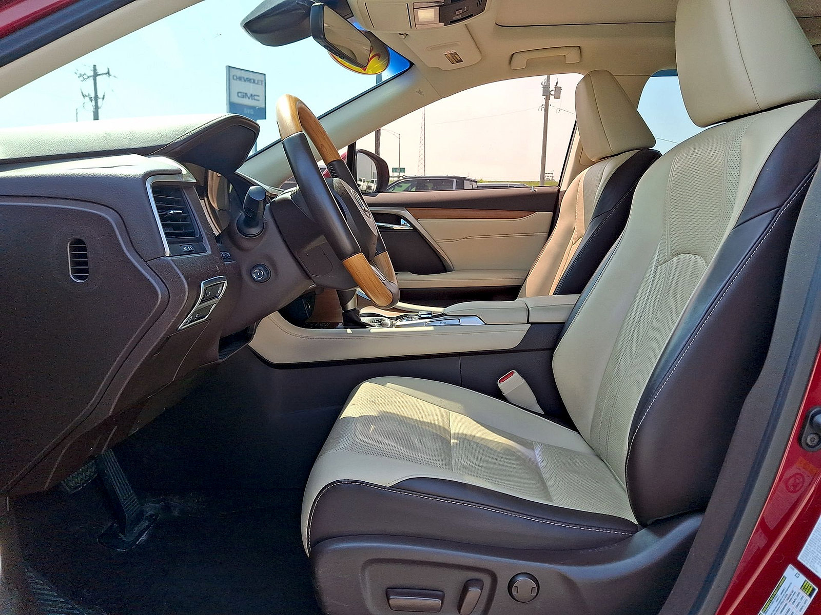 Used 2016 Lexus RX 450h AWD w/ Cold Weather Package image 11