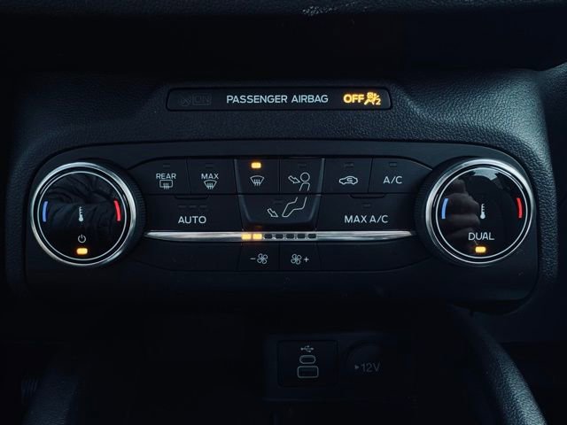 Used 2025 Ford Escape ST-Line image 32