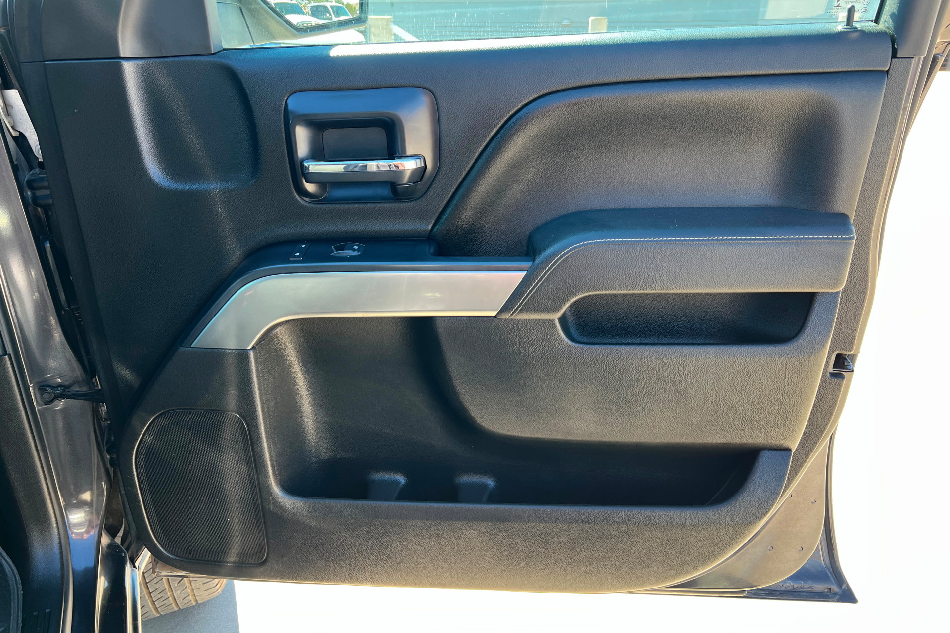 Used 2014 Chevrolet Silverado 1500 LT AWD/4WD image 22
