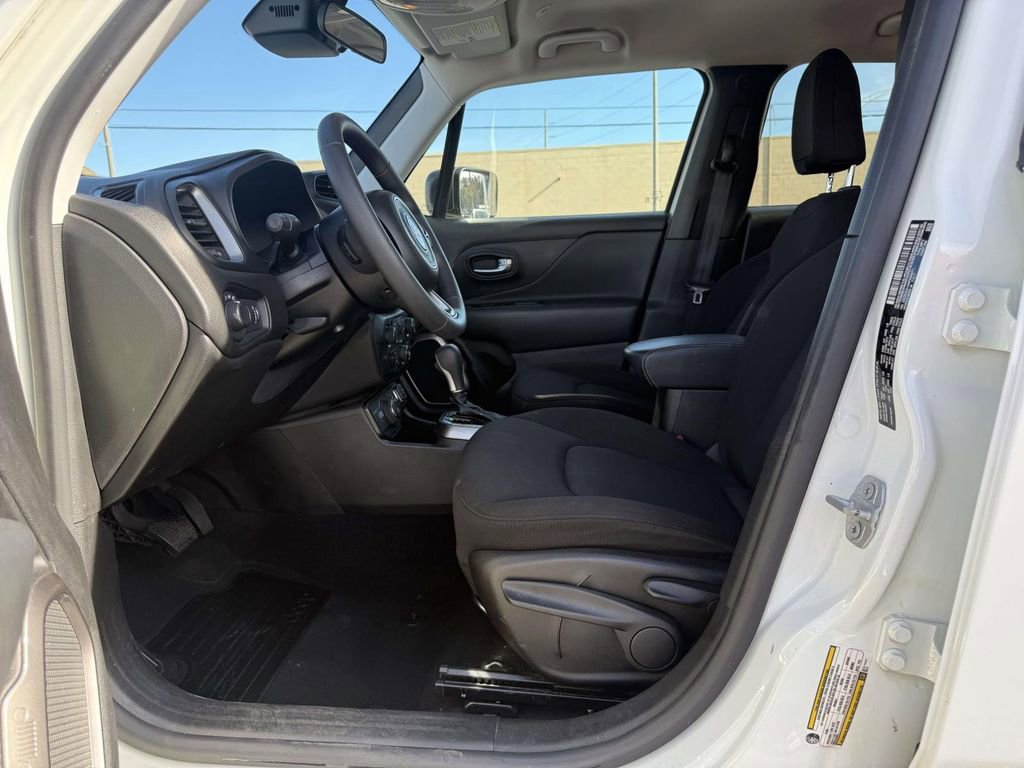 Used 2022 Jeep Renegade Sport w/ Sport Appearance Group image 23