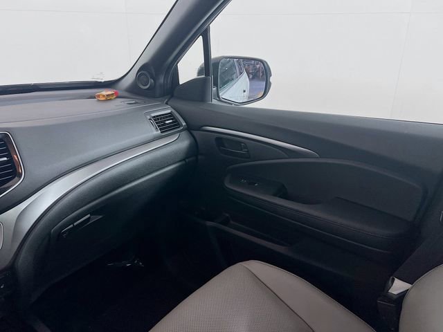 Used 2023 Honda Passport EX-L image 19