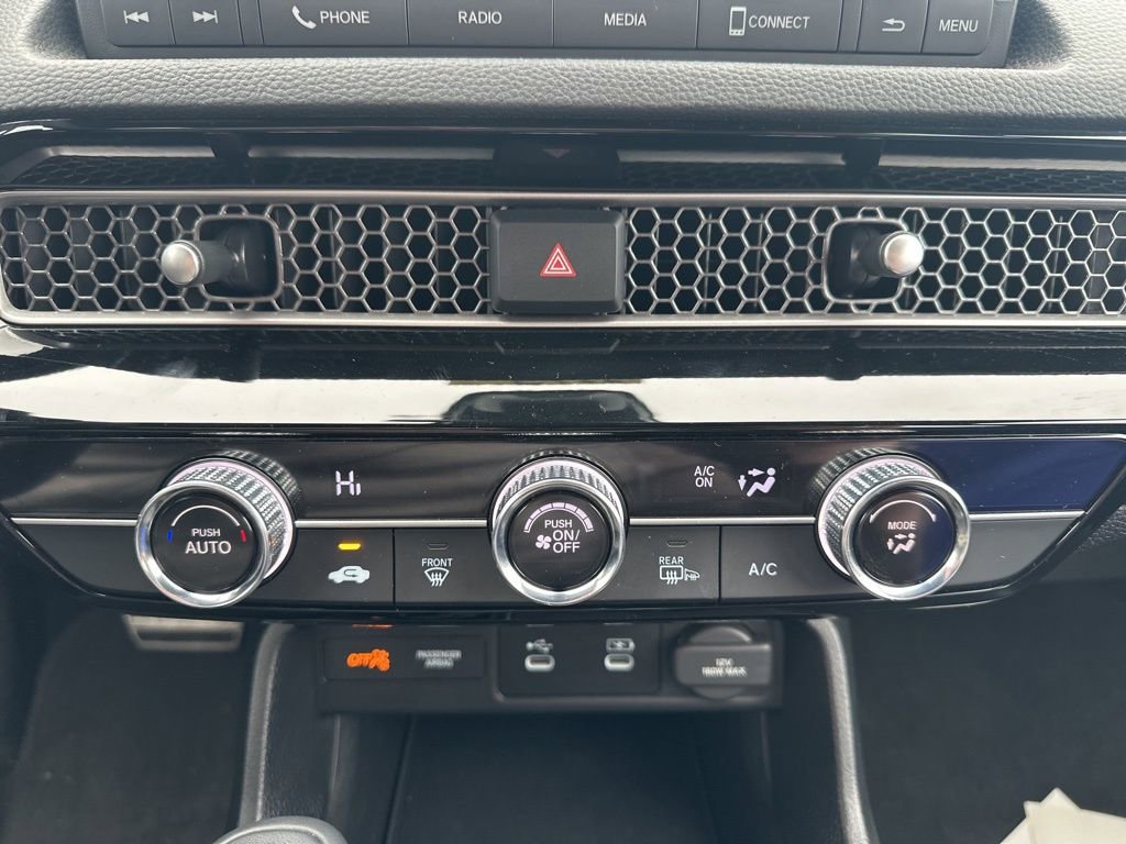 Used 2025 Honda Civic Sport image 24