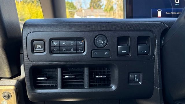 Used 2024 Chevrolet Brightdrop 600 w/ Commercial Equipment Package image 21