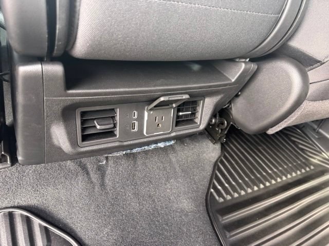 Certified 2026 GMC Sierra 3500 SLE w/ SLE Convenience Package AWD/4WD image 22