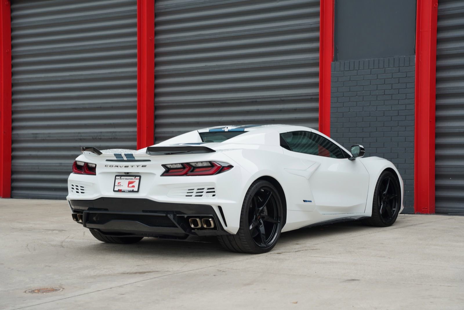 Used 2024 Chevrolet Corvette E-Ray AWD/4WD image 10
