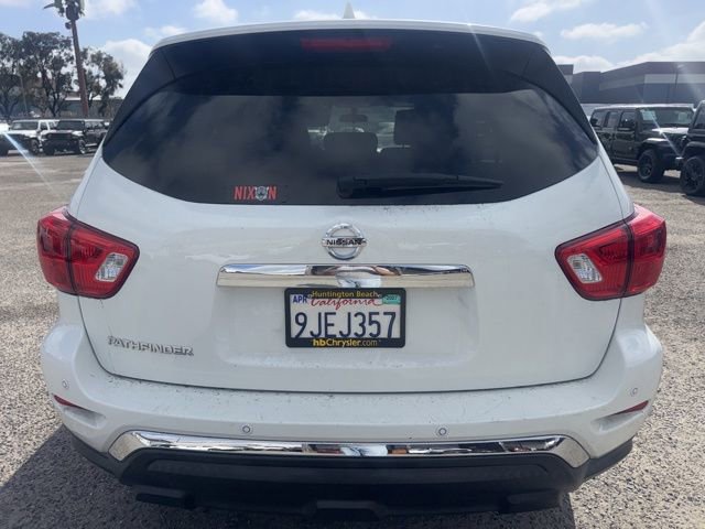 Used 2020 Nissan Pathfinder S FWD image 6