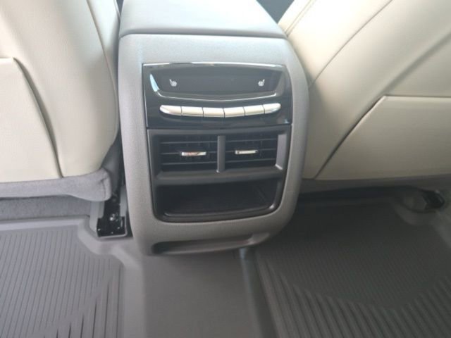 New 2025 Cadillac XT5 Premium Luxury w/ Technology Package image 15