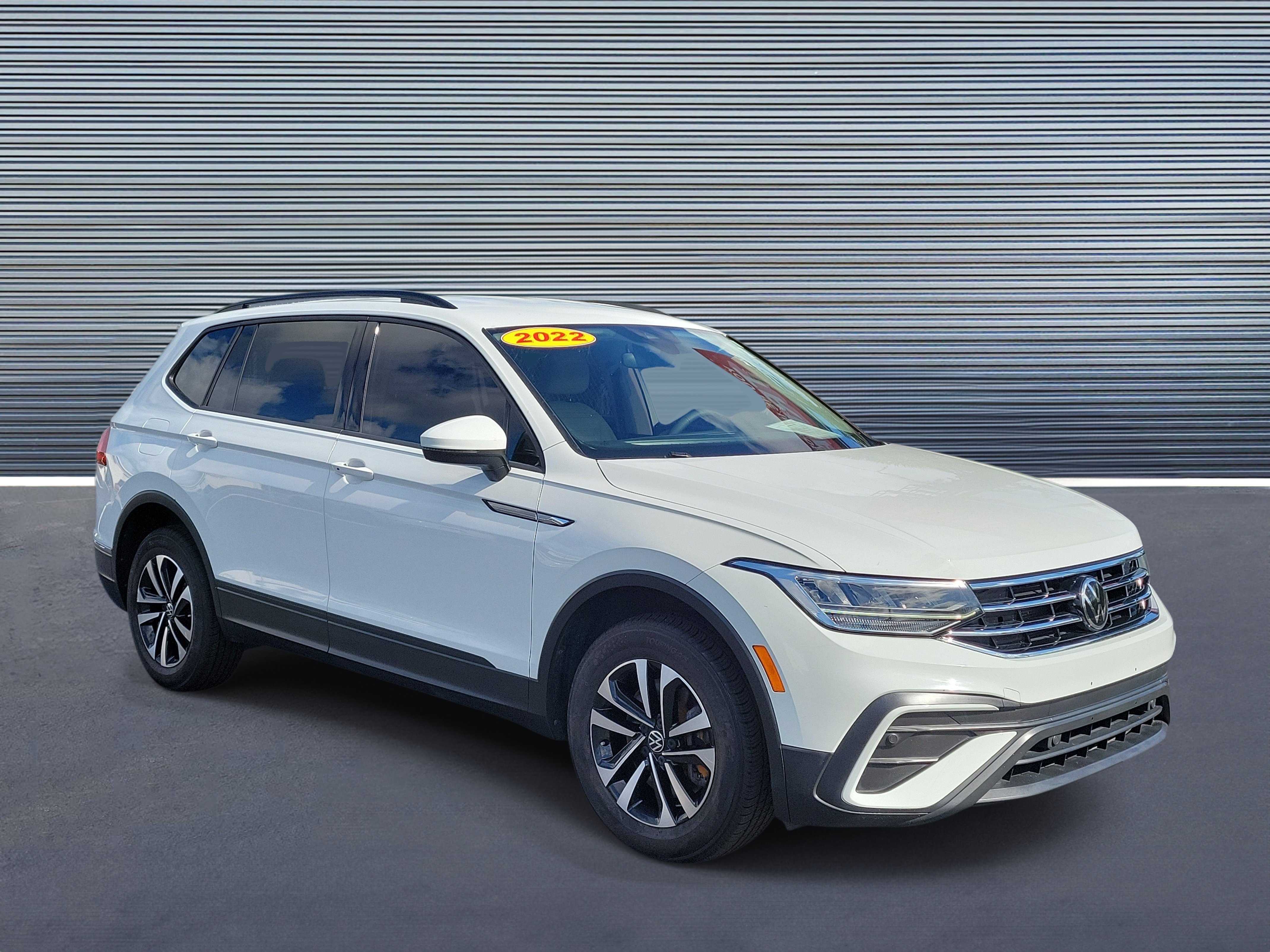 Used 2022 Volkswagen Tiguan S w/ IQ.Drive Package FWD video 2