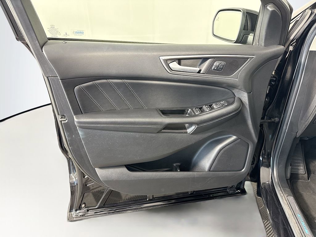 Used 2016 Ford Edge Sport w/ Equipment Group 401A image 25