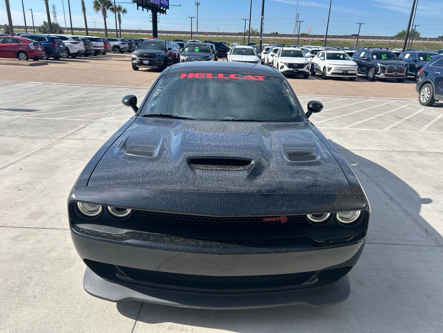 Used 2016 Dodge Challenger SRT Hellcat RWD image 2