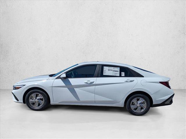 New 2026 Hyundai Elantra SE FWD image 5