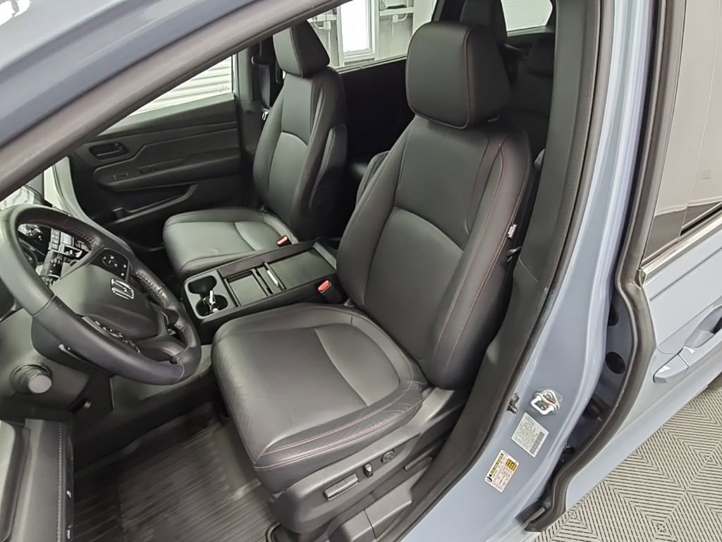 Used 2023 Honda Odyssey Sport image 27