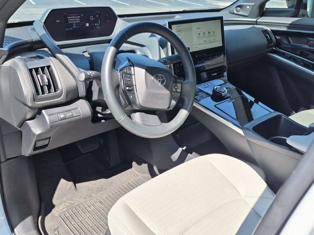 Used 2024 Toyota bZ4X AWD w/ Weather Package image 4