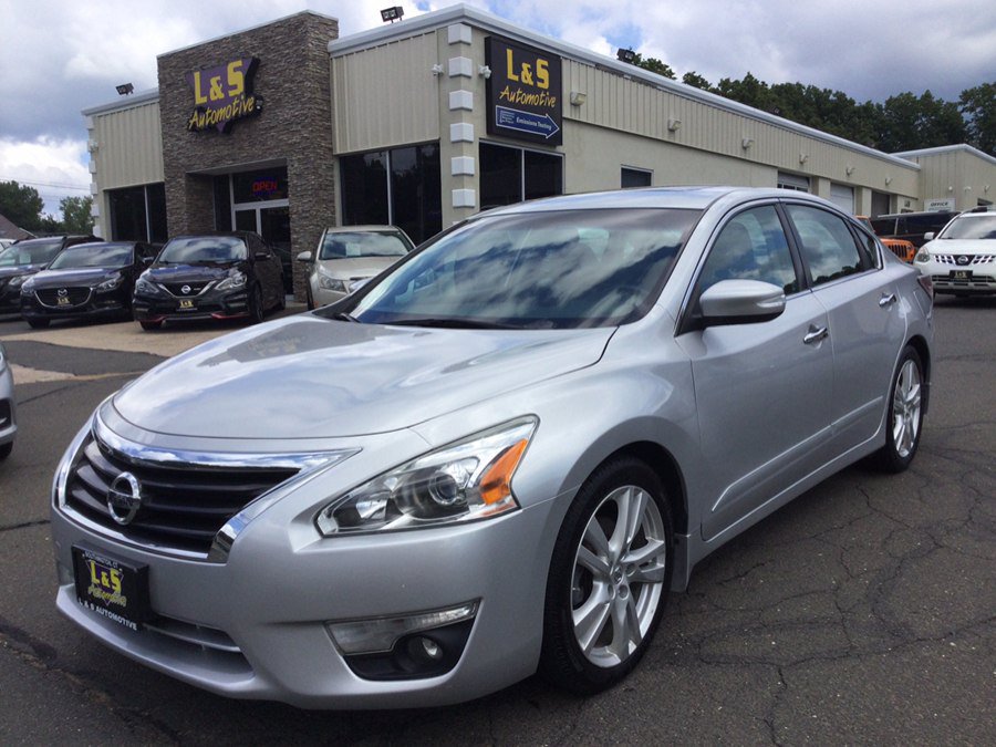 Used 2015 Nissan Altima 3.5 SL FWD image 1