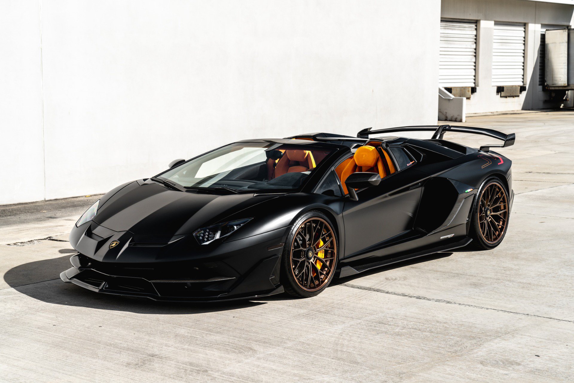 Used 2020 Lamborghini Aventador SVJ AWD/4WD image 22