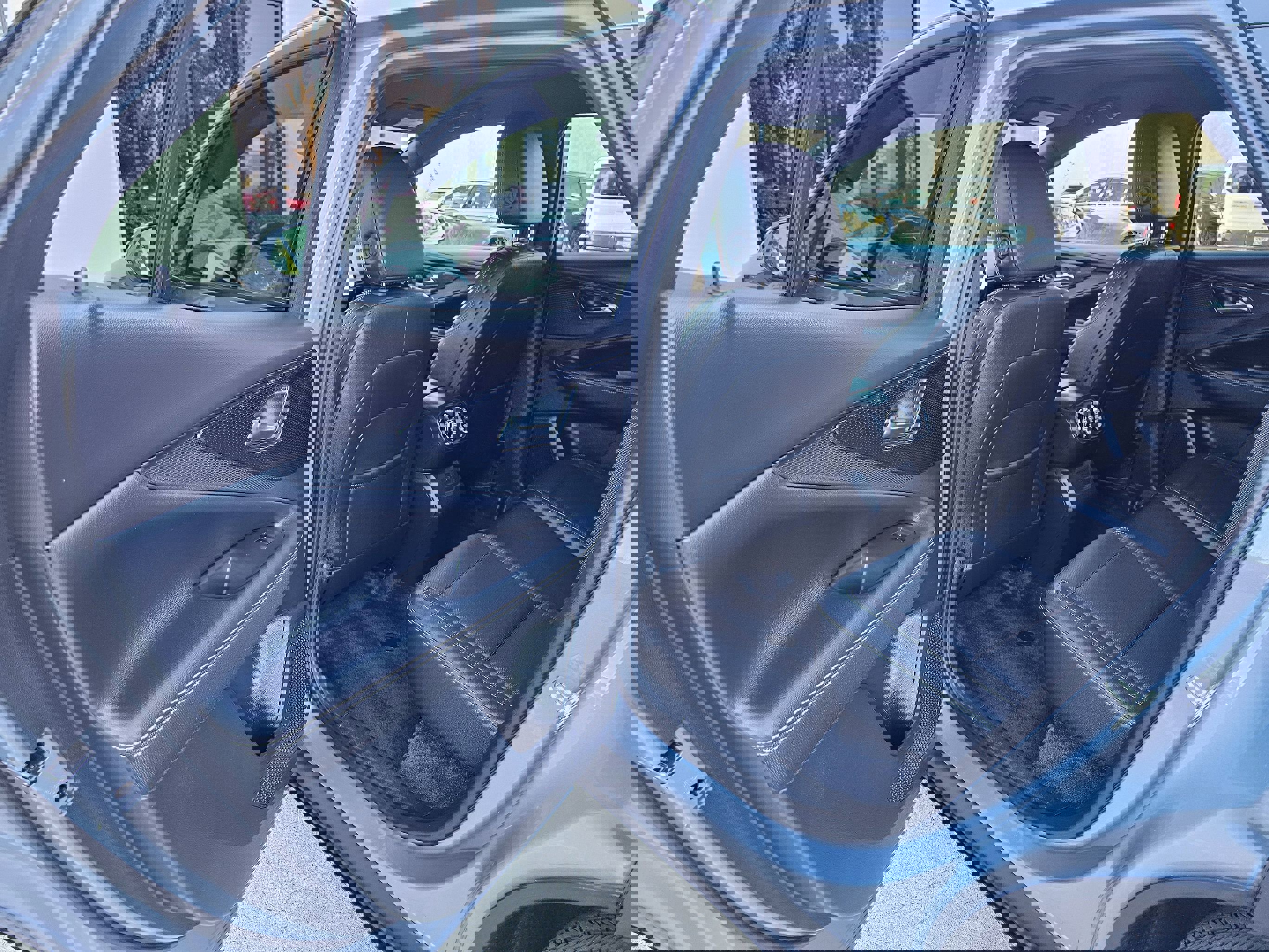 Used 2024 Chevrolet Blazer EV LT image 19