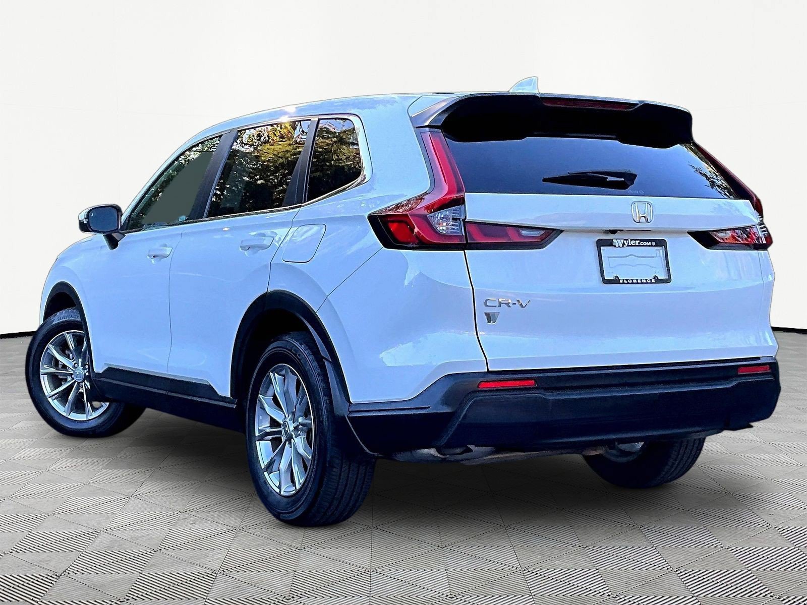 Certified 2024 Honda CR-V EX image 4
