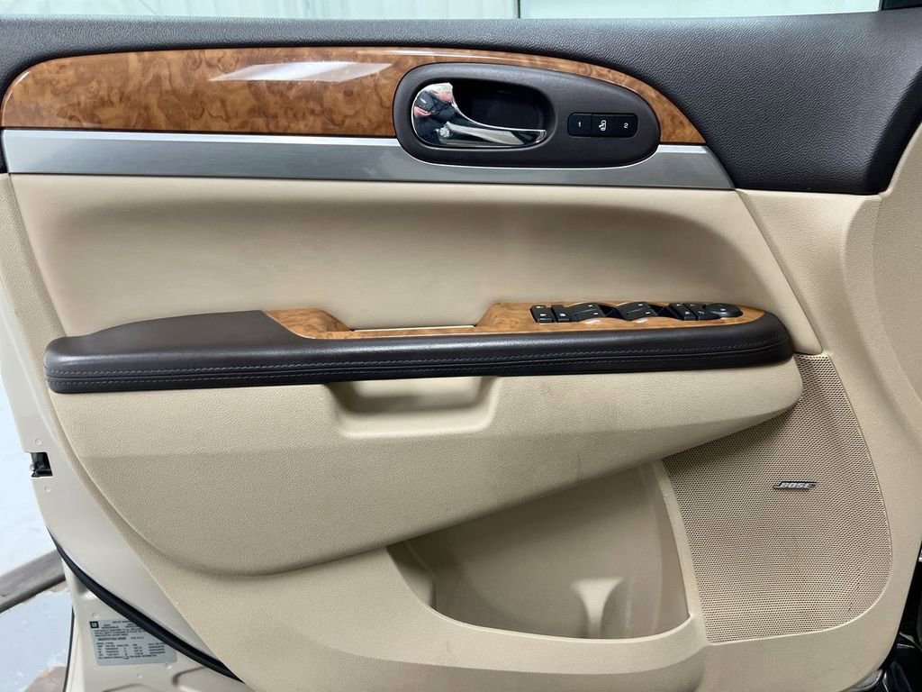 Used 2008 Buick Enclave CXL w/ Entertainment Package #1 AWD/4WD image 20