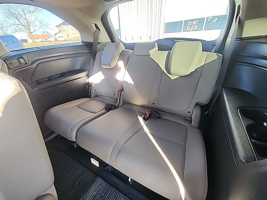 Used 2023 Honda Odyssey Touring image 26