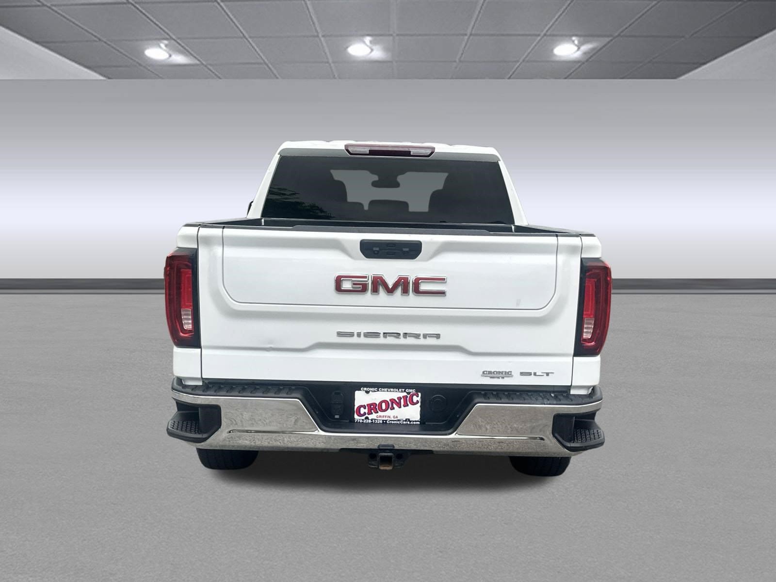 Used 2024 GMC Sierra 1500 SLT RWD image 4