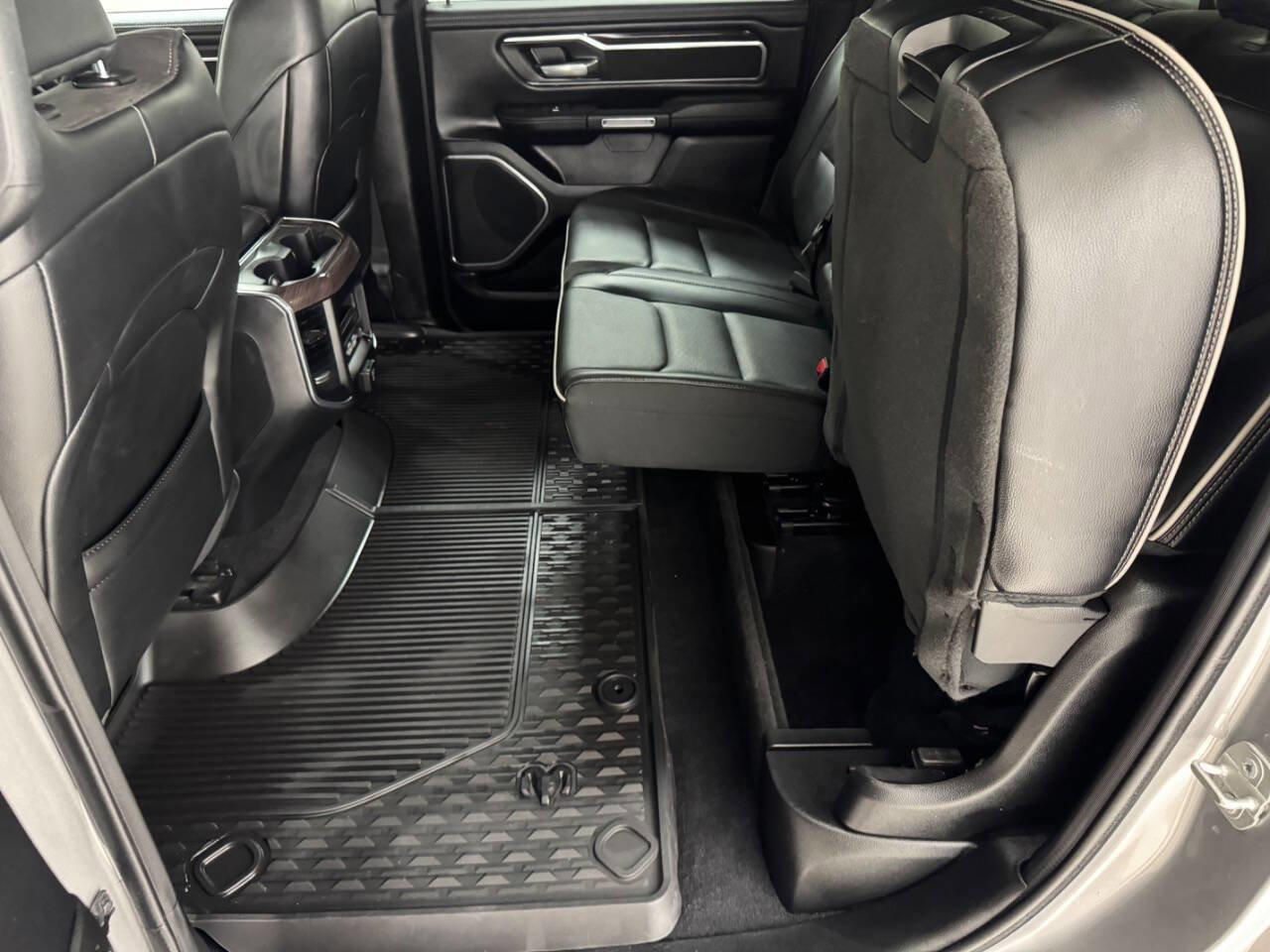 Used 2025 RAM 1500 Laramie w/ Laramie Southwest Edition image 44