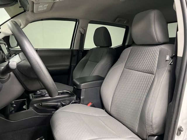 Used 2020 Toyota Tacoma SR AWD/4WD image 19