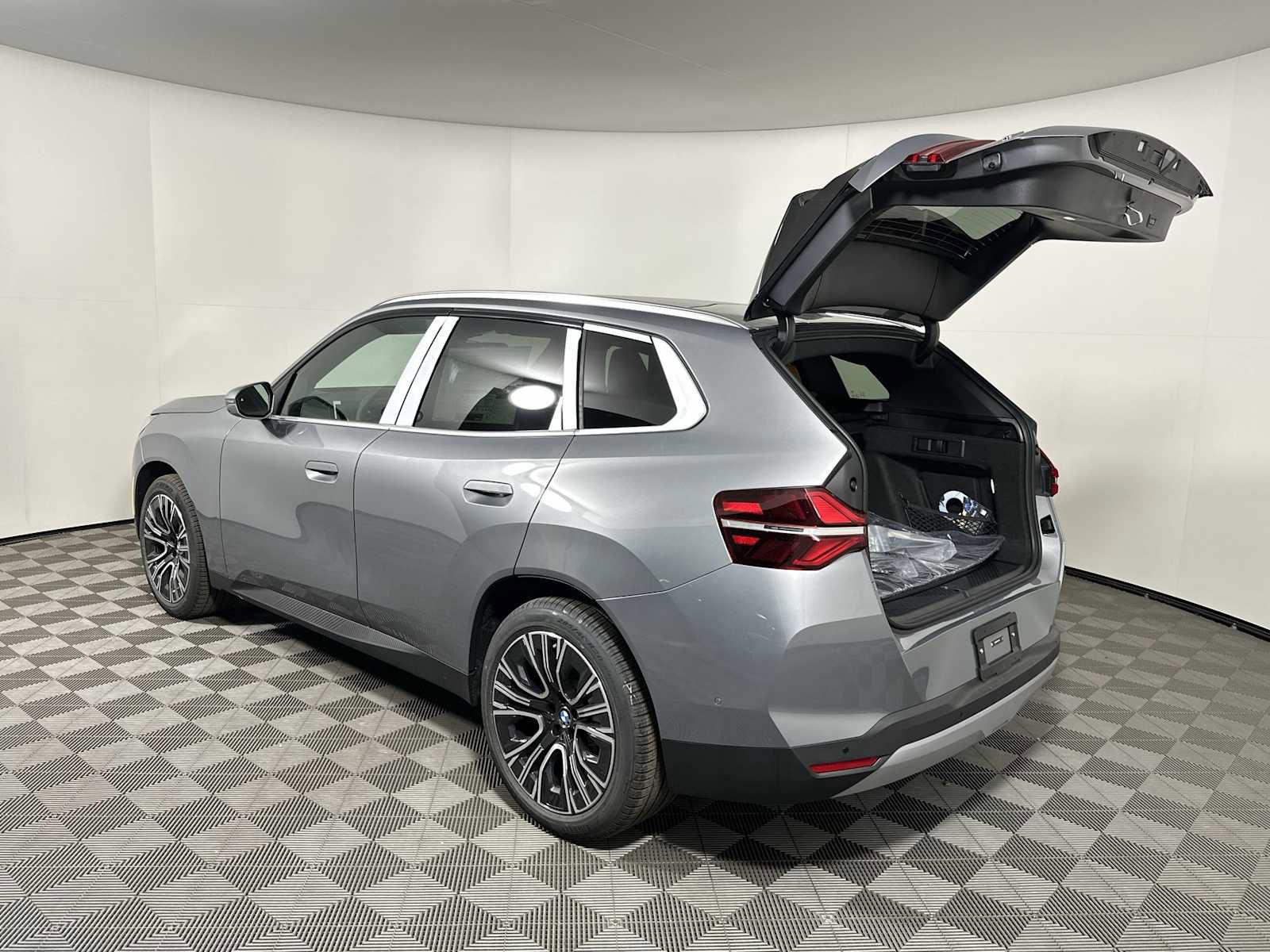 New 2026 BMW X3 xDrive30 w/ Premium Package image 19