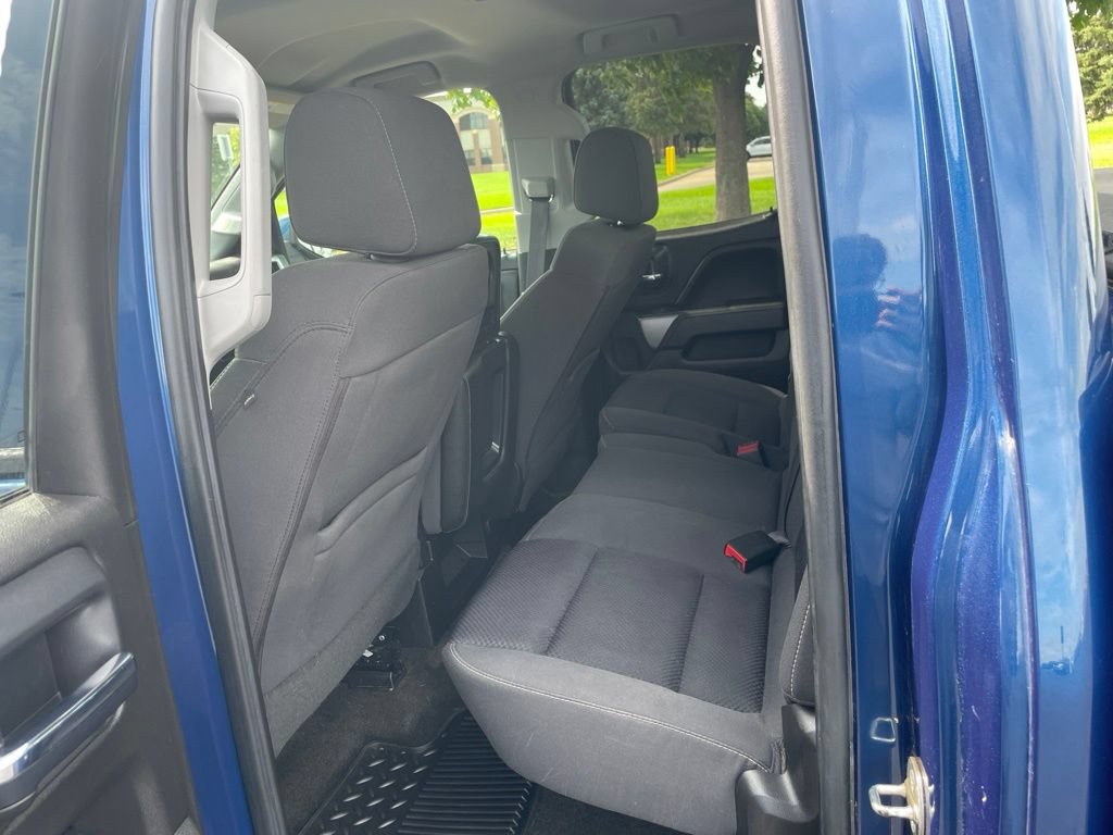 Used 2017 Chevrolet Silverado 1500 LT w/ All Star Edition AWD/4WD image 17