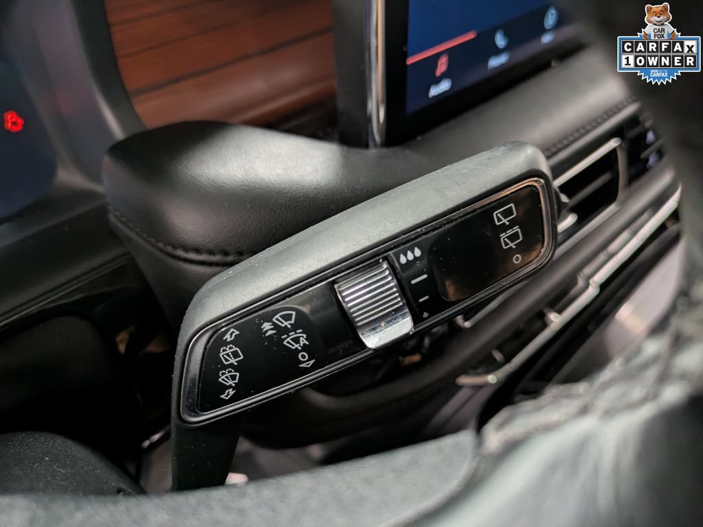 Used 2022 Lincoln Nautilus Reserve AWD/4WD image 22