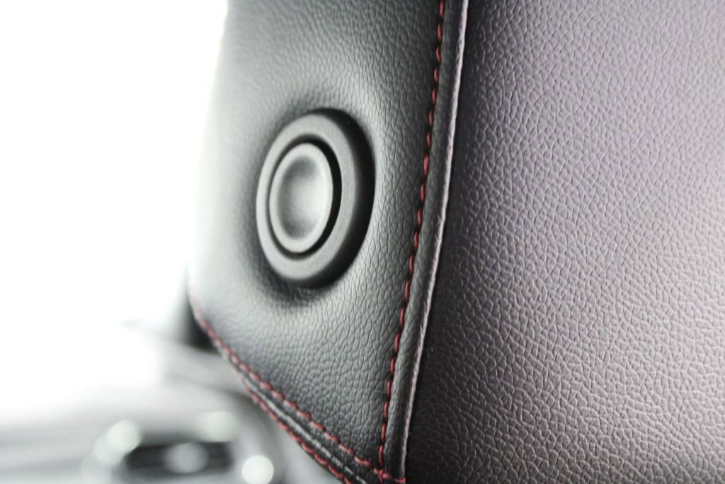 Used 2024 Chevrolet Equinox RS w/ RS Leather Package image 64