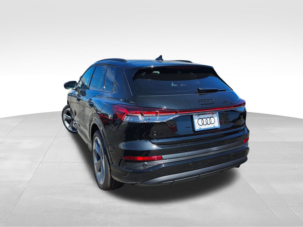 New 2025 Audi Q4 e-tron Prestige image 3