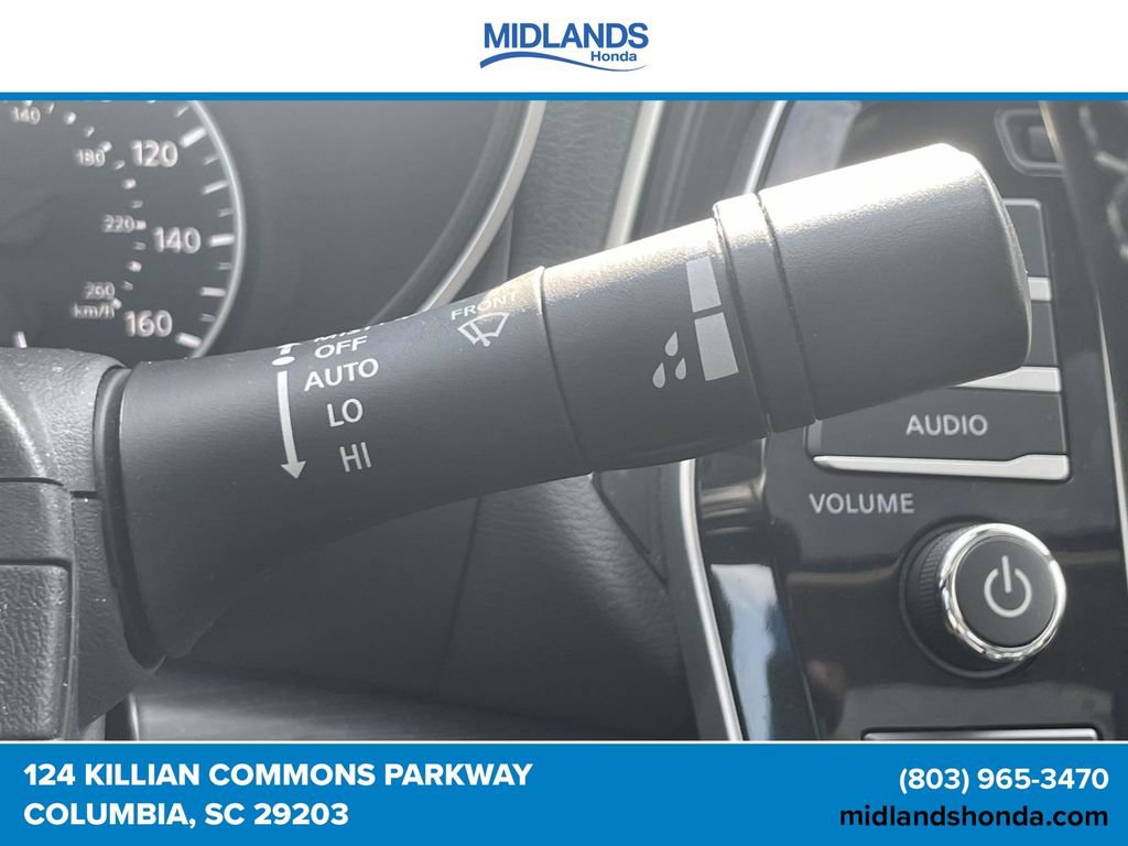 Used 2023 Nissan Maxima Platinum w/ Sport Mat Group FWD image 25