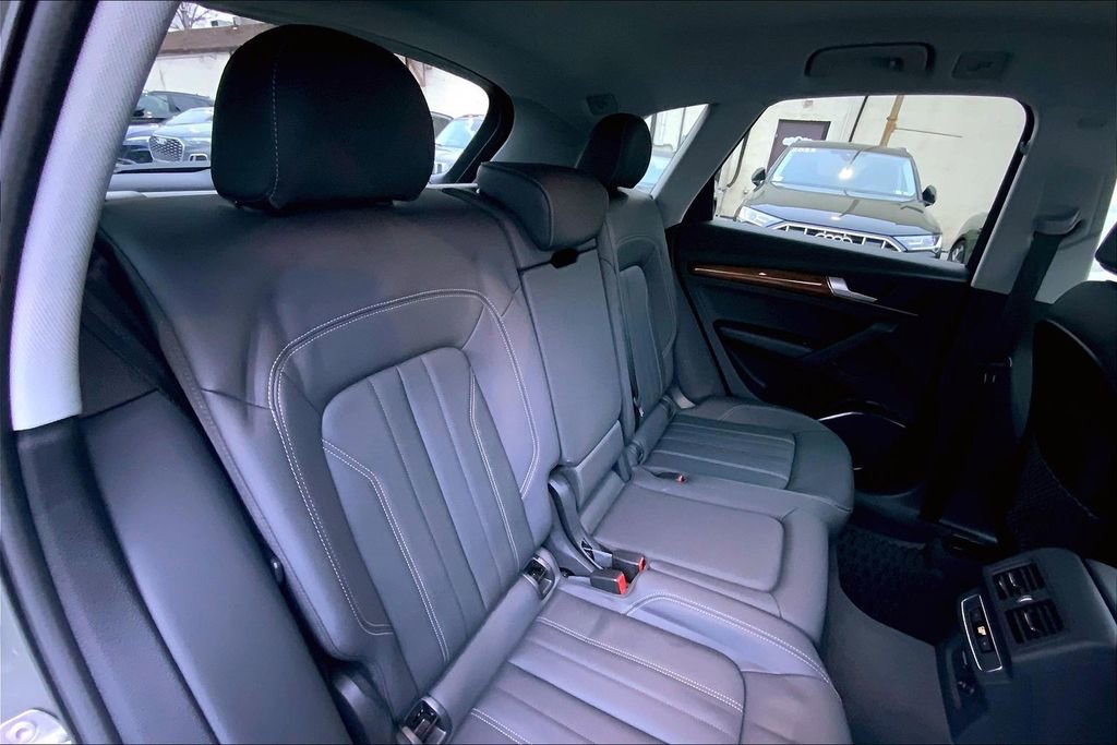 Certified 2023 Audi Q5 2.0T Premium w/ Convenience Package image 19