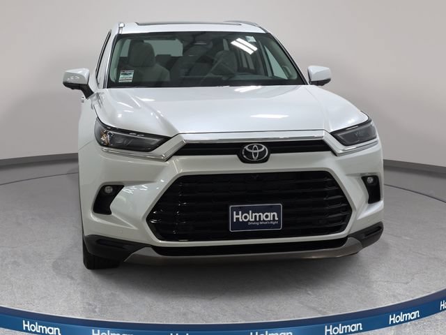 Certified 2025 Toyota Grand Highlander AWD image 2