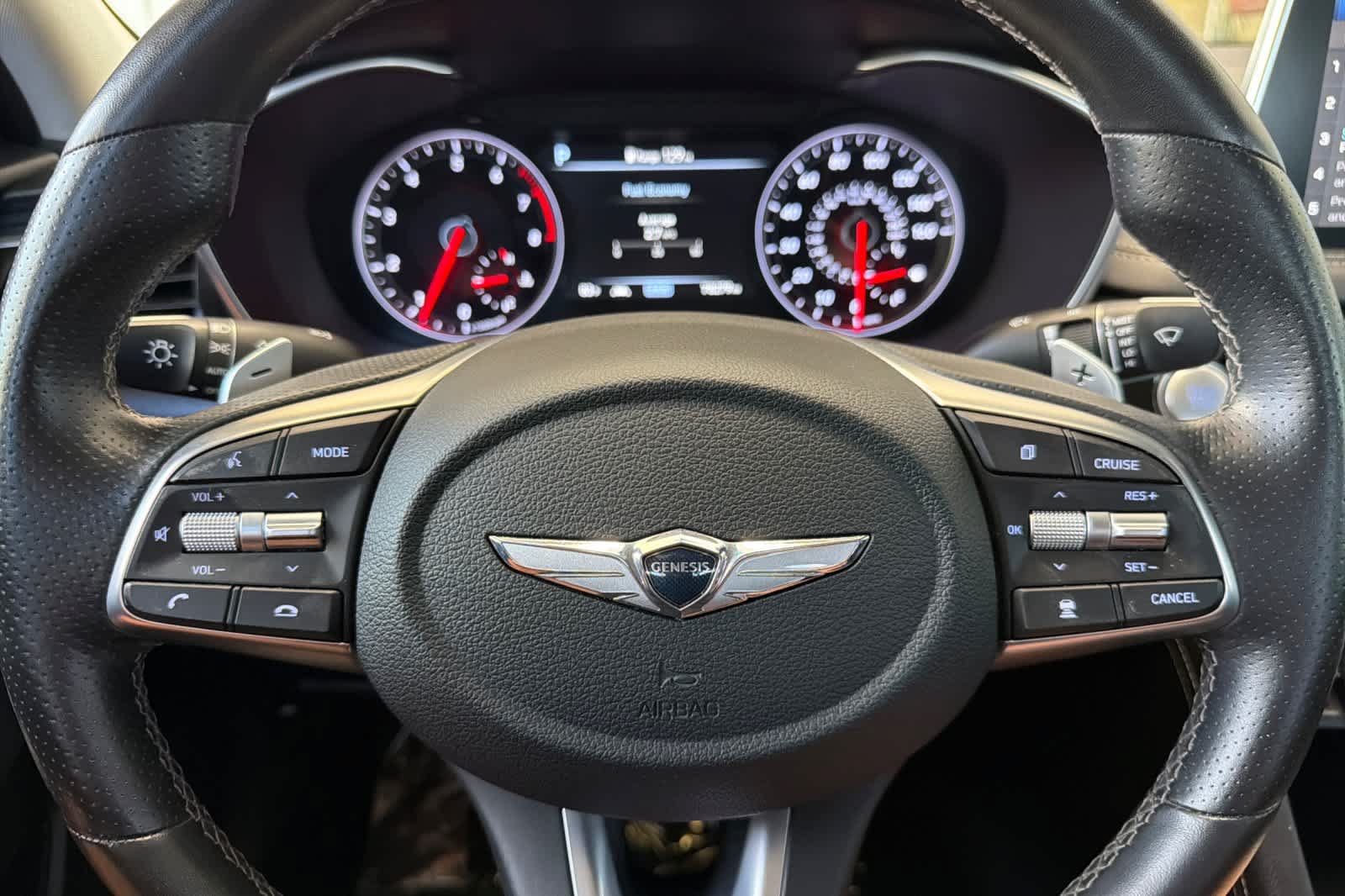 Used 2021 Genesis G70 2.0T RWD image 23