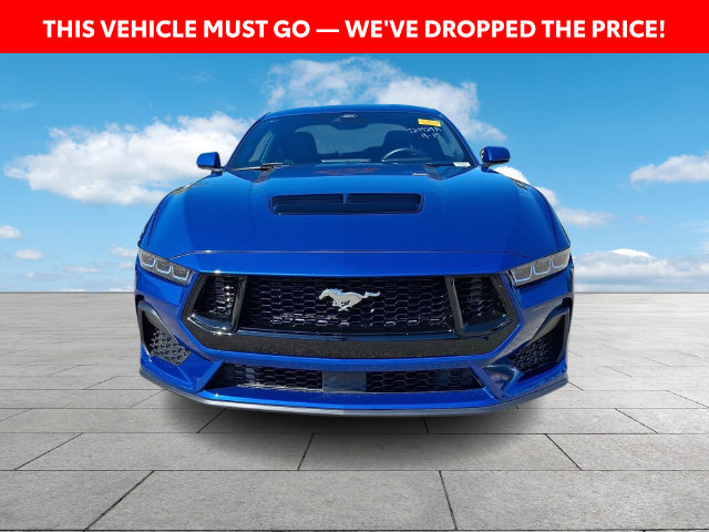 Used 2024 Ford Mustang GT RWD image 3
