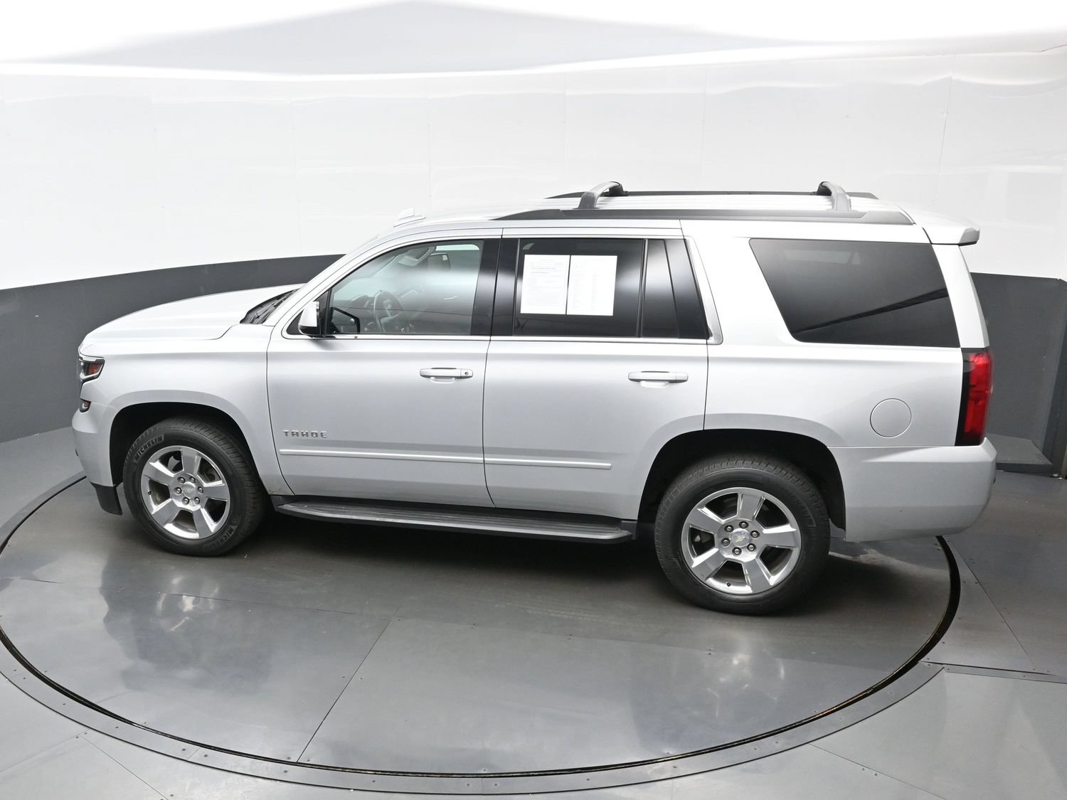 Used 2017 Chevrolet Tahoe LS w/ All-Season Package AWD/4WD image 34