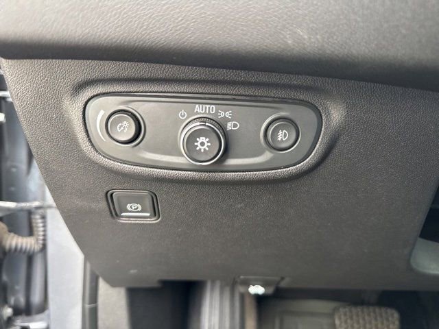 Used 2020 GMC Terrain SLT w/ Preferred Package image 17