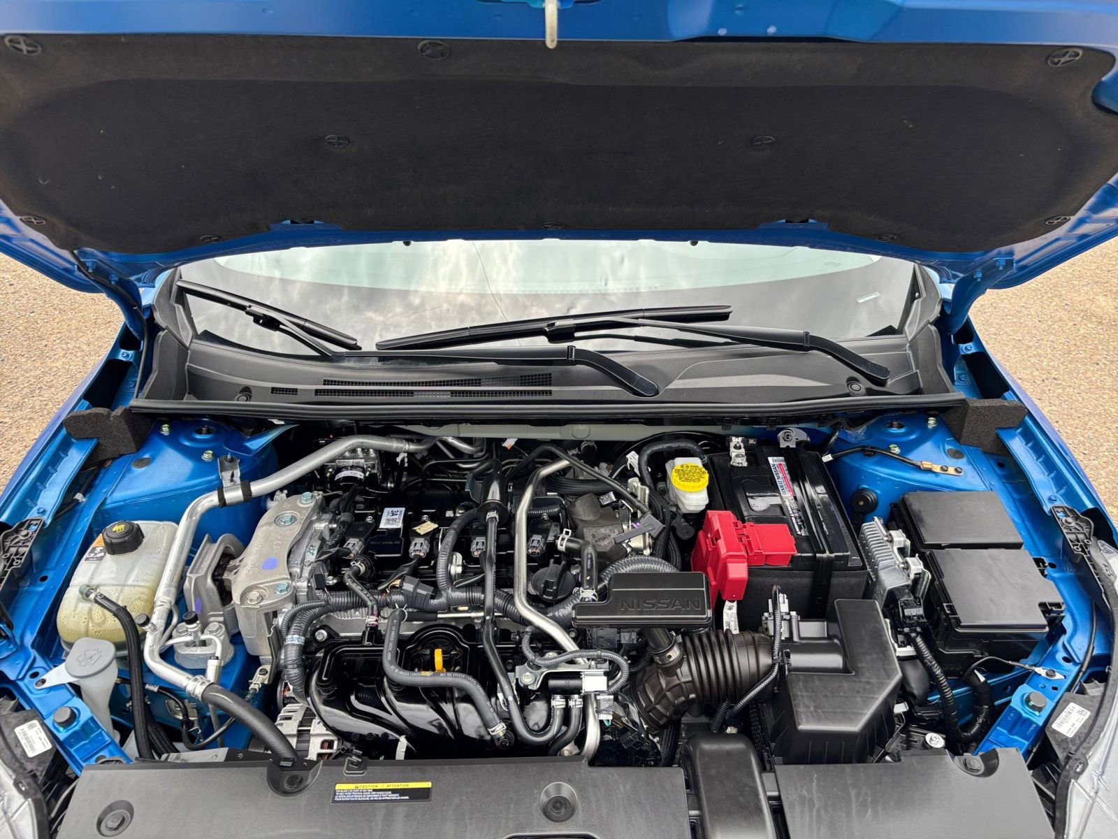 Used 2025 Nissan Sentra SV FWD image 30