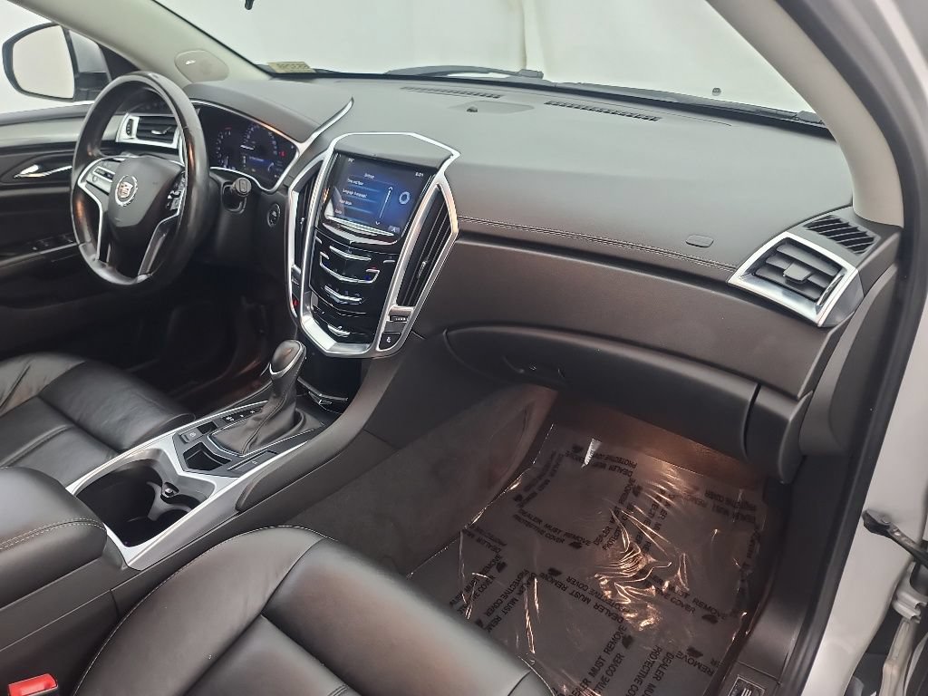 Used 2015 Cadillac SRX FWD image 14