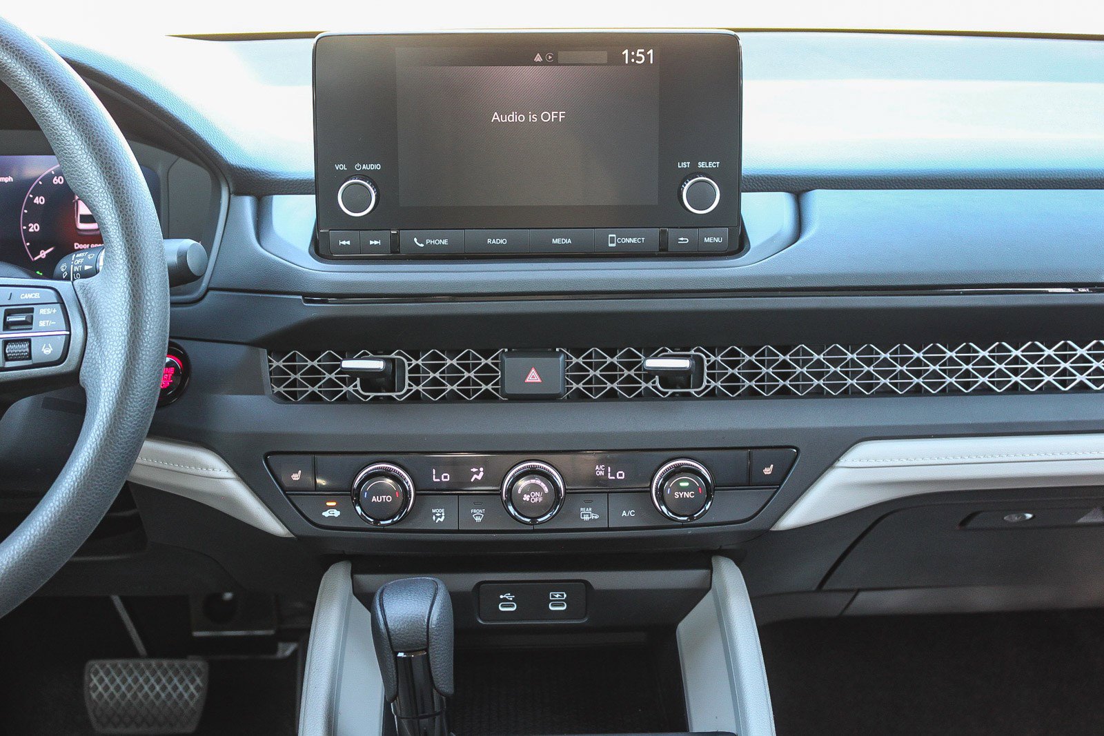 Certified 2025 Honda Accord SE image 15